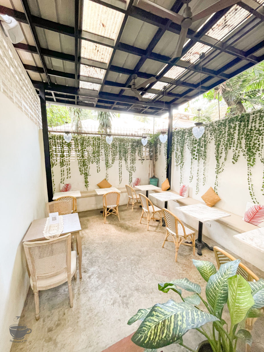 Fifty Nine Flower Cafe Is Makati's Charming Flower Shop and Cafe In One