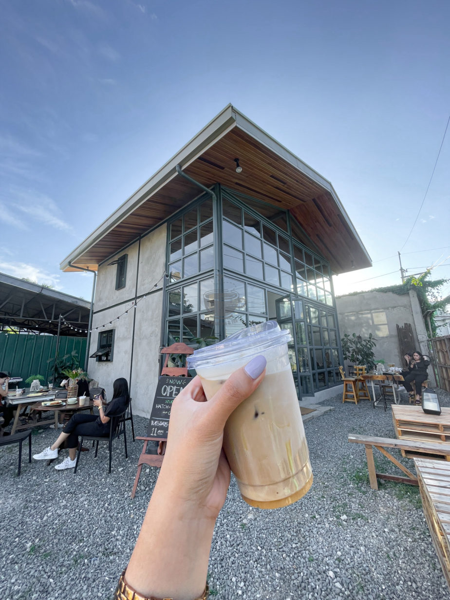 Hatch and Hoolman: Glass House Studio and Cafe in Taguig